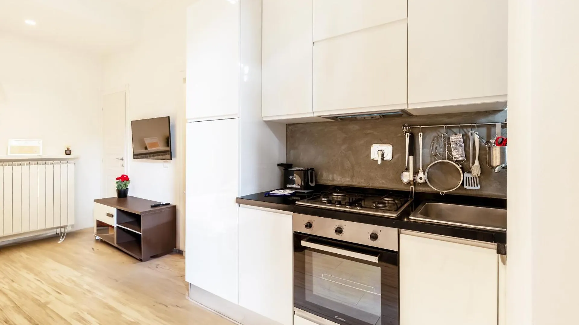 Modern Apartment In Florence